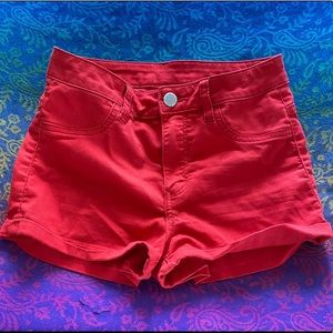 9. H&M divided red shorts (false front pockets)